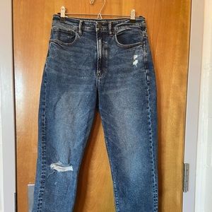 American Eagle mom jeans, size 6, perfect condition
